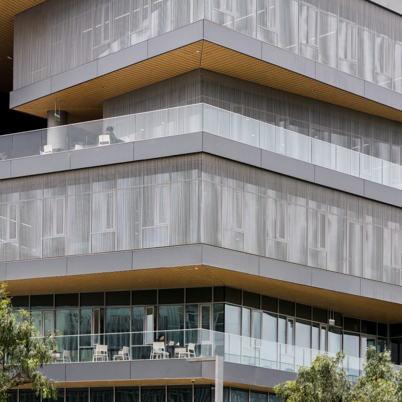 Aluminio para fachadas a medida | Universidad de Lima